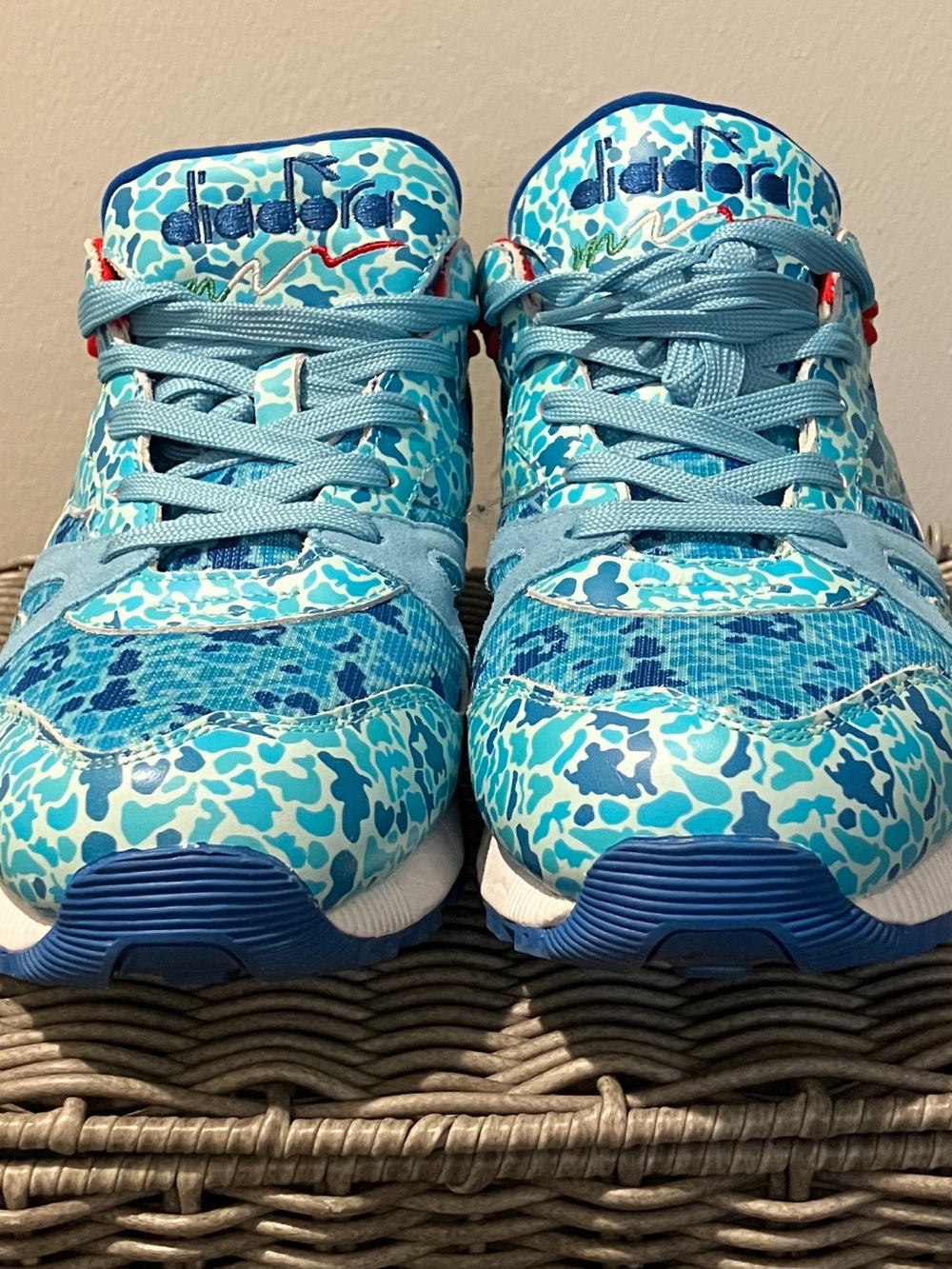 Diadora Men’s Light Blue Camo Sneakers